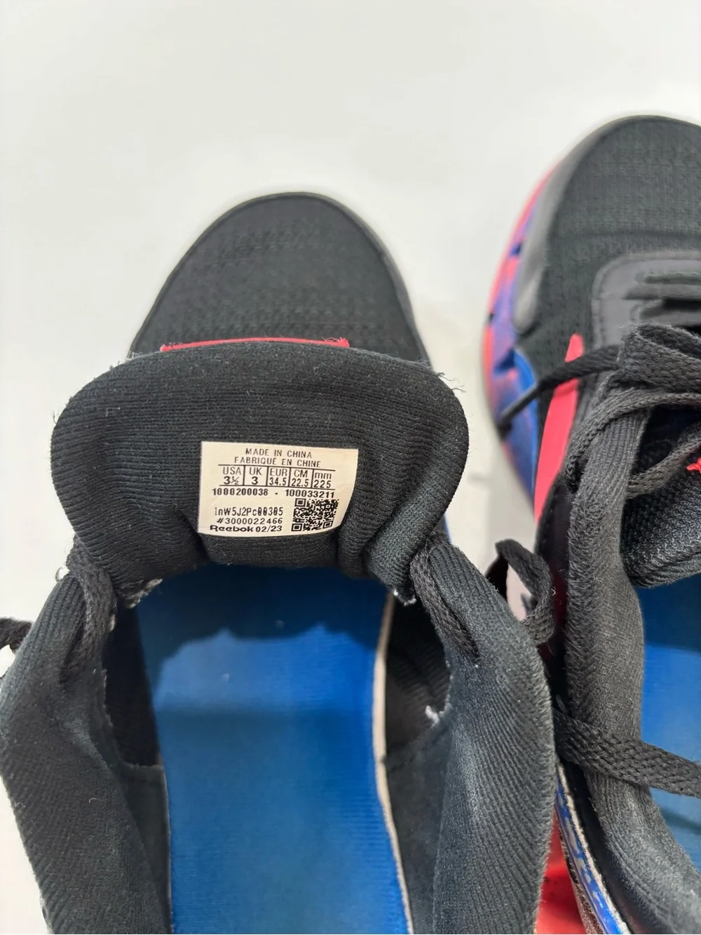 Reebok Boy's 3.5Y Zig Dynamica 2.0 Athletic Running Sneakers Black Blue Orange